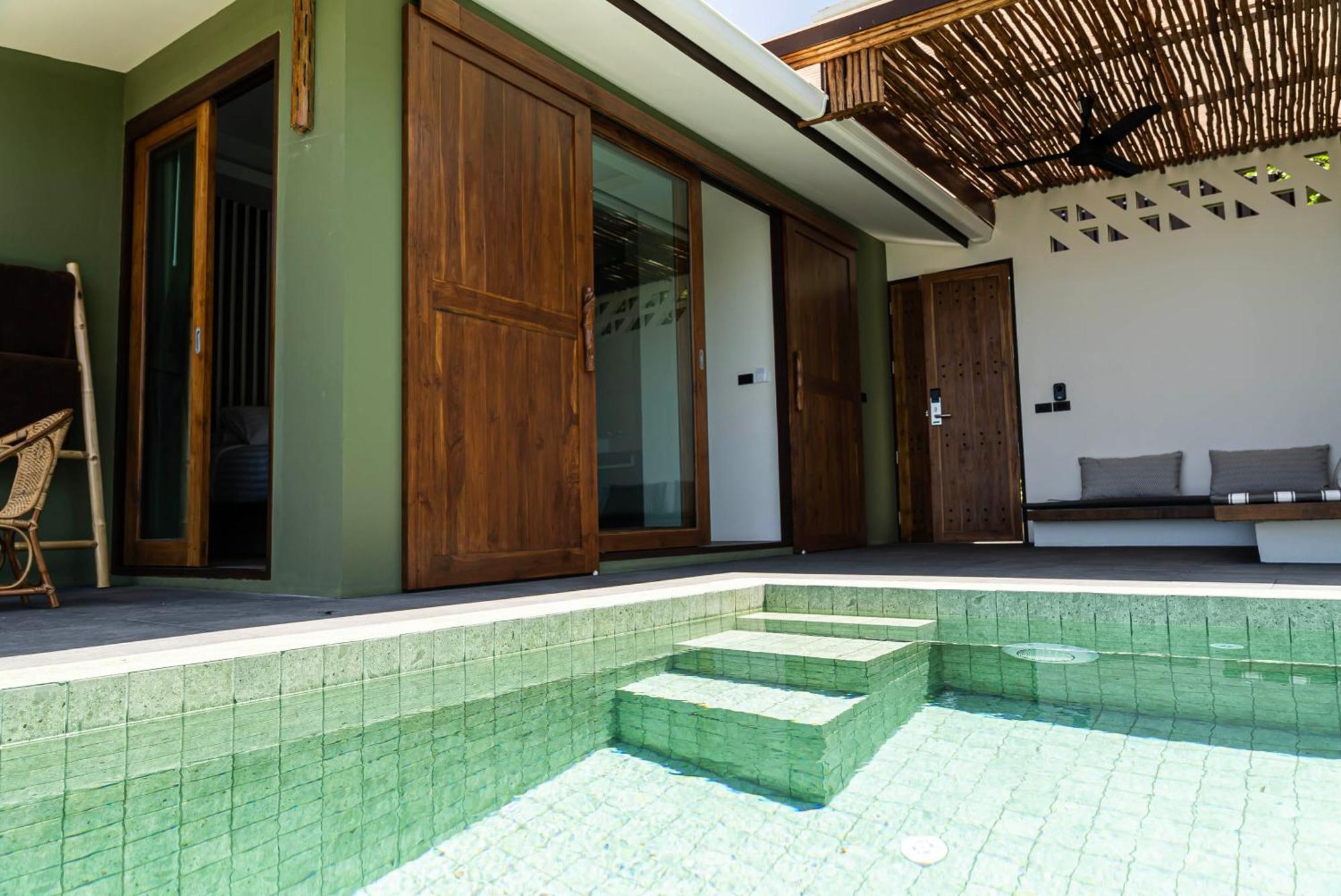 Mae Ya Resort Koh Tao Exterior photo