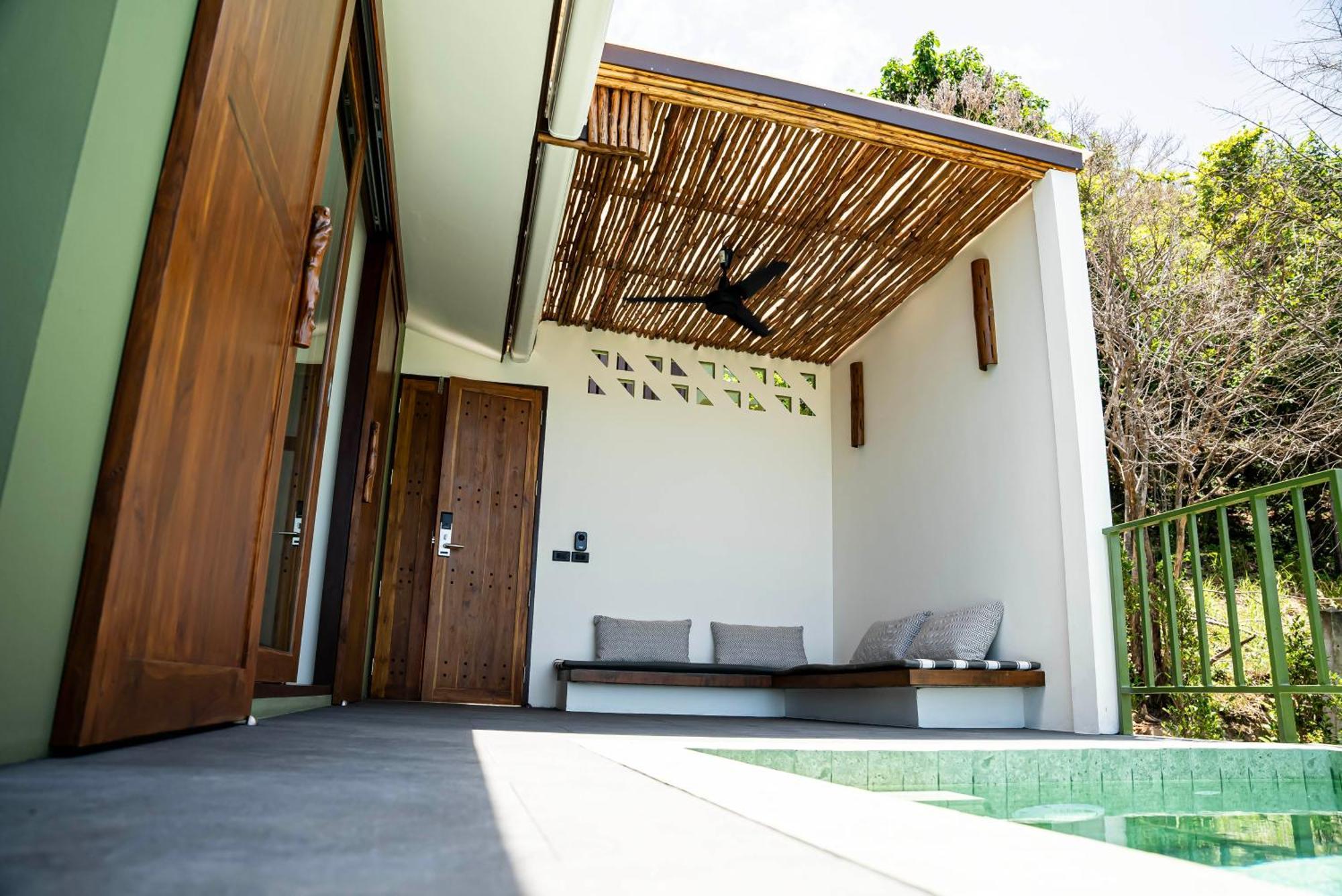 Mae Ya Resort Koh Tao Exterior photo